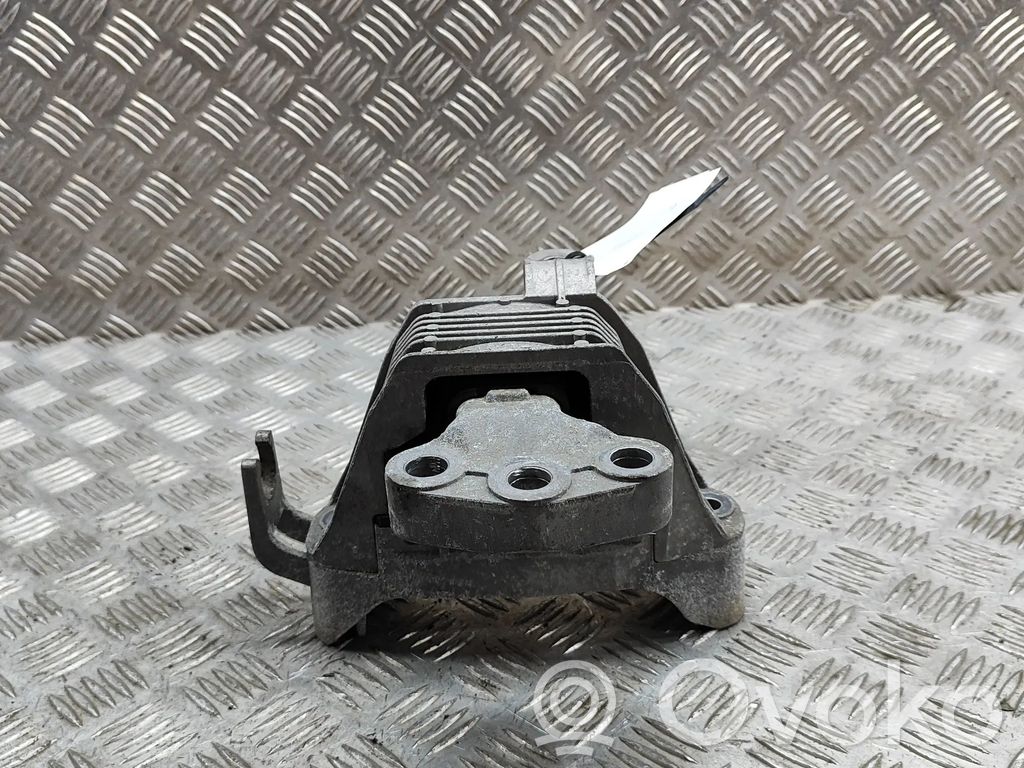 Engine mount bracket   13347453