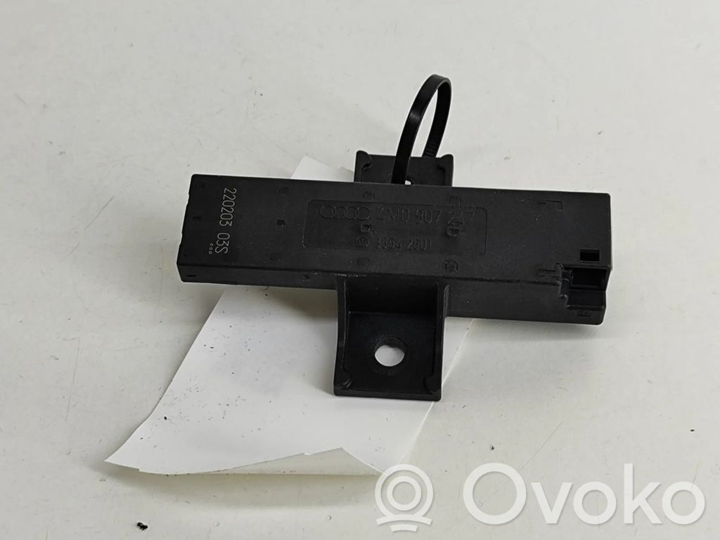Porsche Taycan 9J1 Antenă sistem fără cheie 
