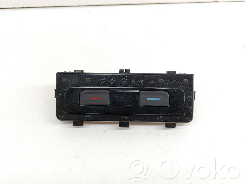 Volkswagen PASSAT B8 Interruptor de control del ventilador interior 
