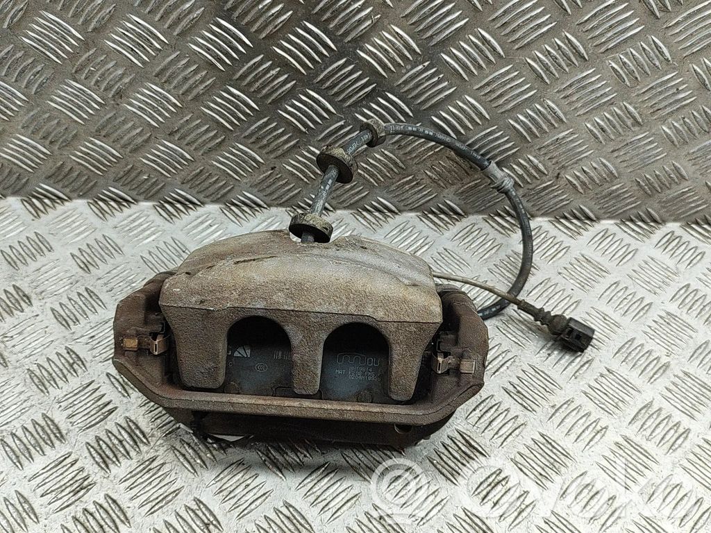 Etujarrusatula   1EA615106K
