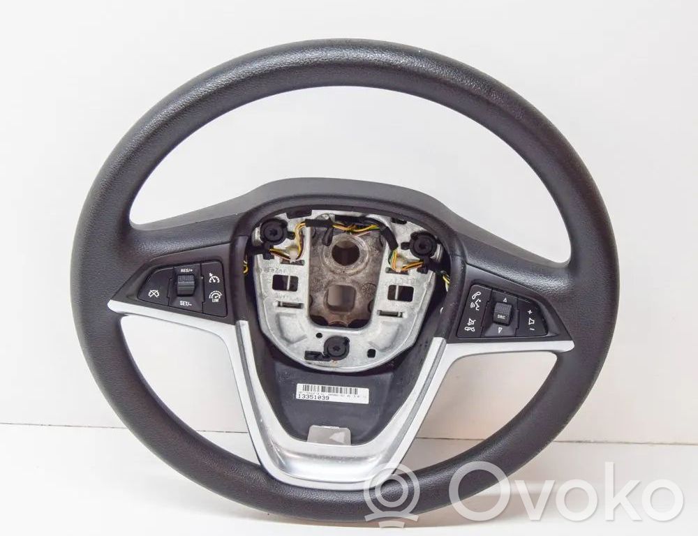 Opel Zafira C Kierownica 