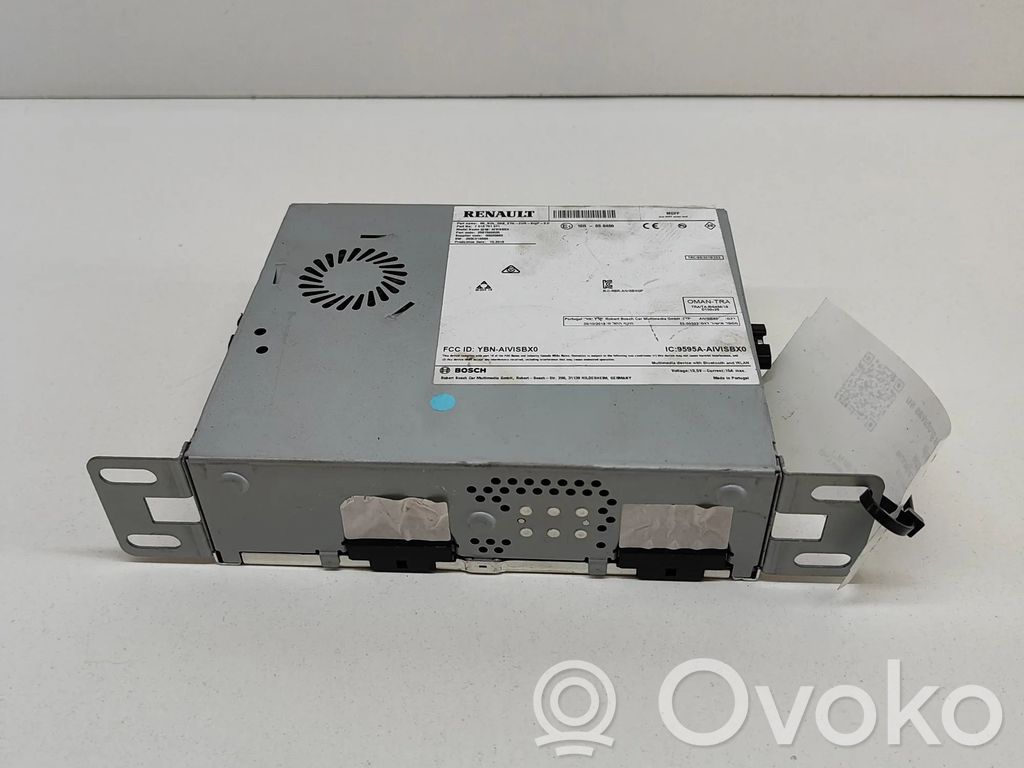 Renault Zoe Panel / Radioodtwarzacz CD/DVD/GPS 
