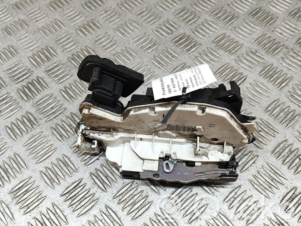 Volkswagen Golf VII Serratura portiera anteriore 