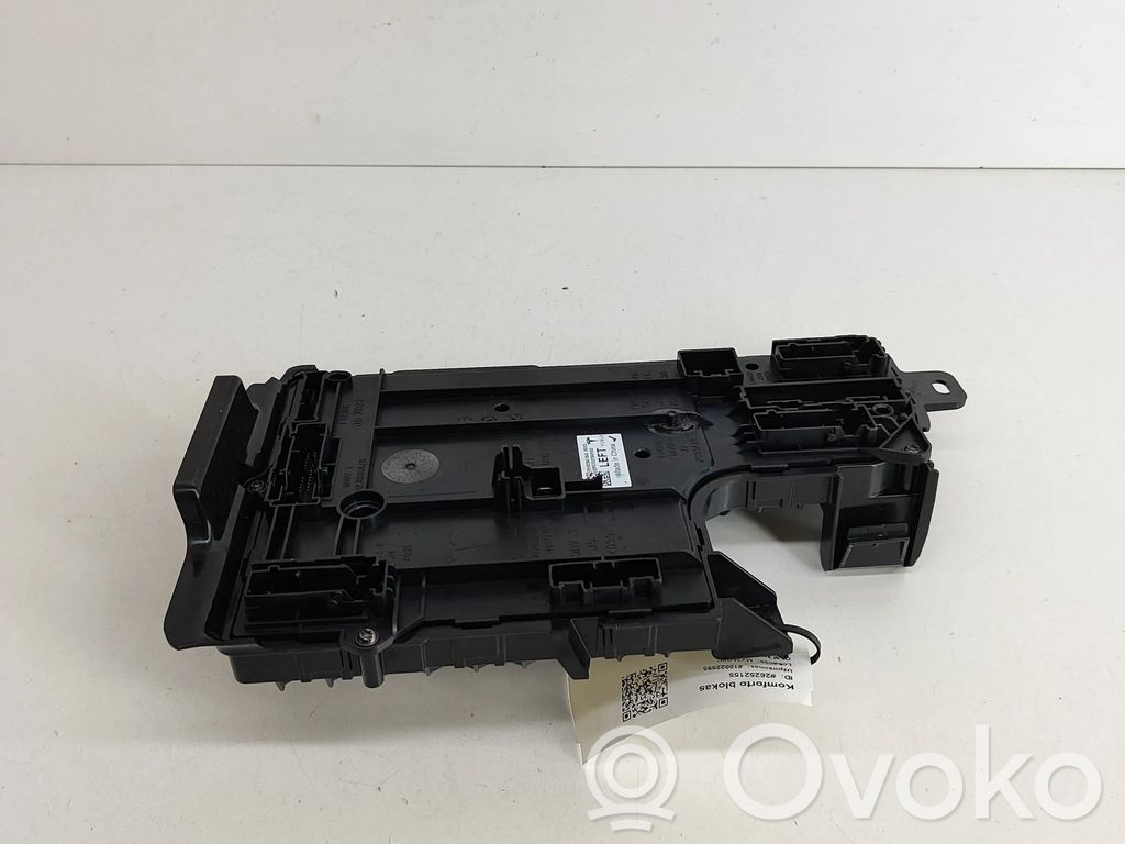 Tesla Model Y Unidad de control/módulo de carrocería central 