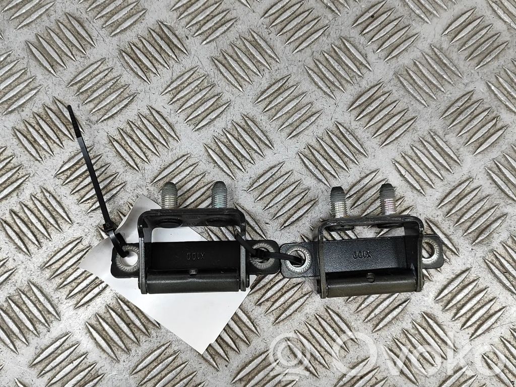 SsangYong Korando Cerniera portellone posteriore/bagagliaio