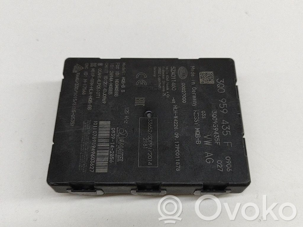 Volkswagen PASSAT B8 Unidad de control/módulo del control remoto 