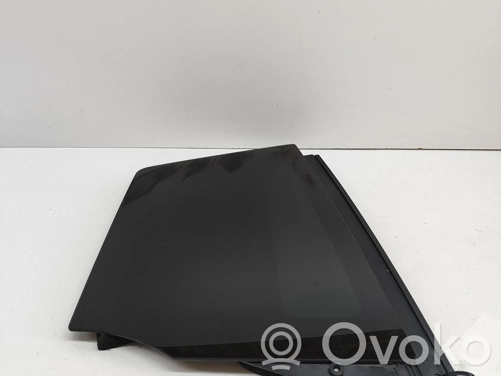 Tesla Model X Vidrio lateral trasero 