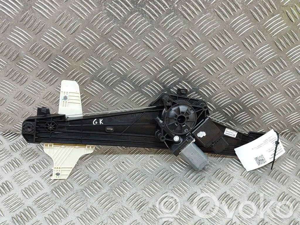 Peugeot 3008 II Elektryczny podnośnik szyby drzwi tylnych 