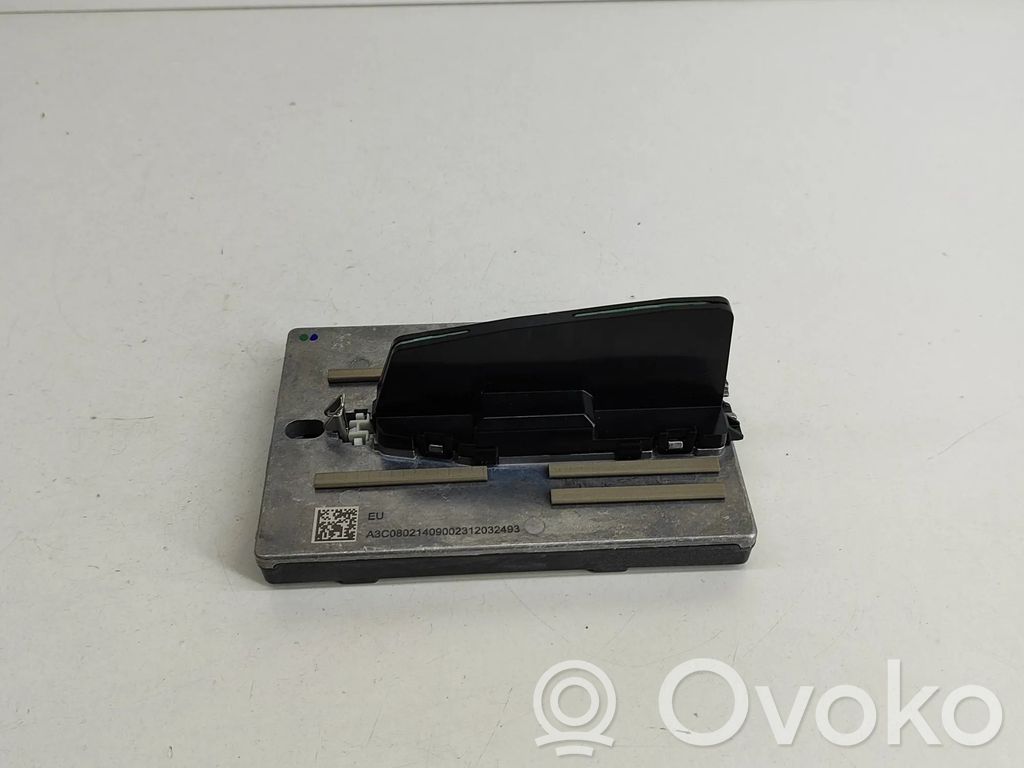 Volvo XC40 GPS-pystyantenni 