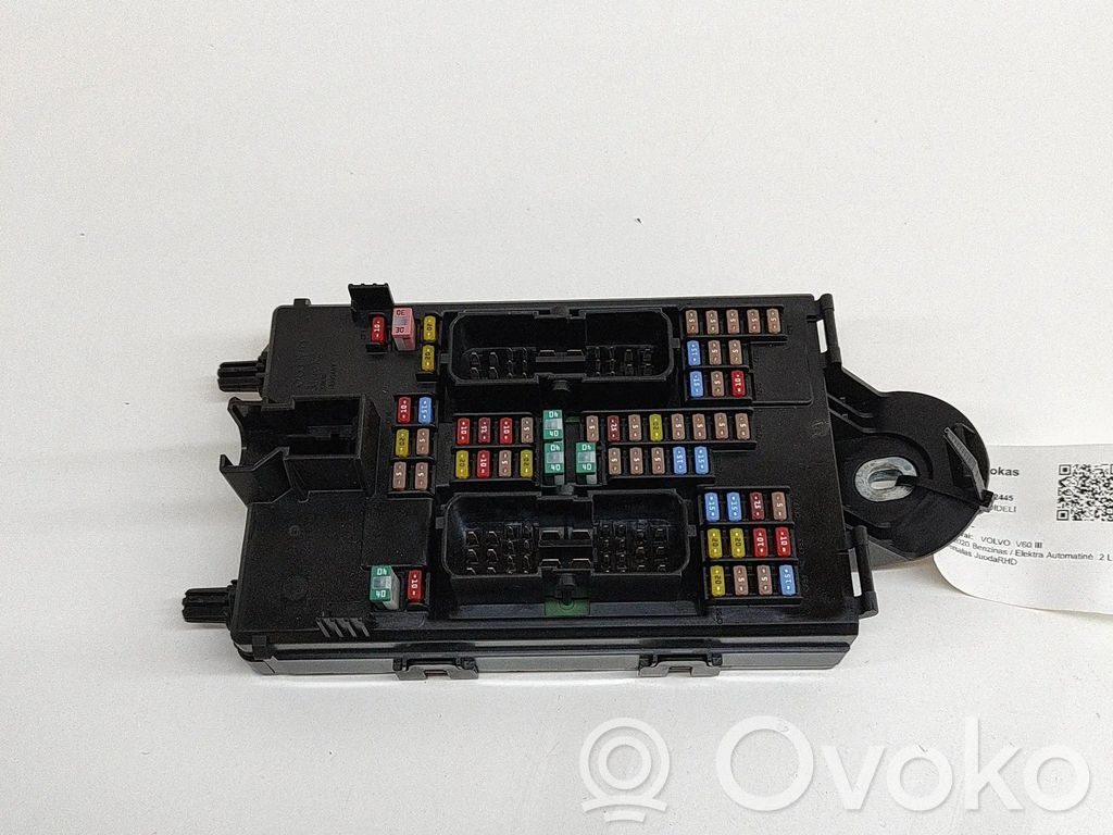 Volvo V60 Fuse module 