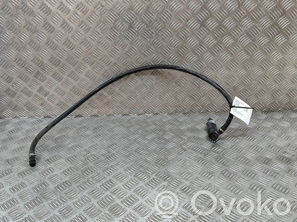 Porsche 911 996 Pompa spryskiwacza szyby przedniej / czołowej 