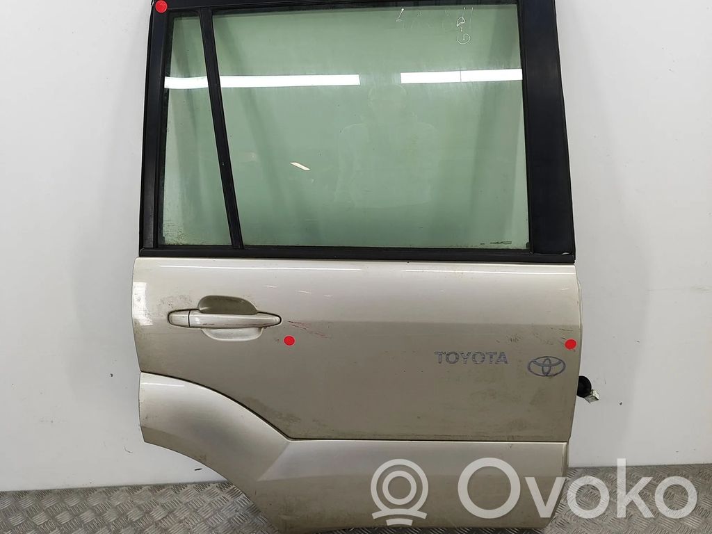 Toyota Land Cruiser (J120) Puerta trasera