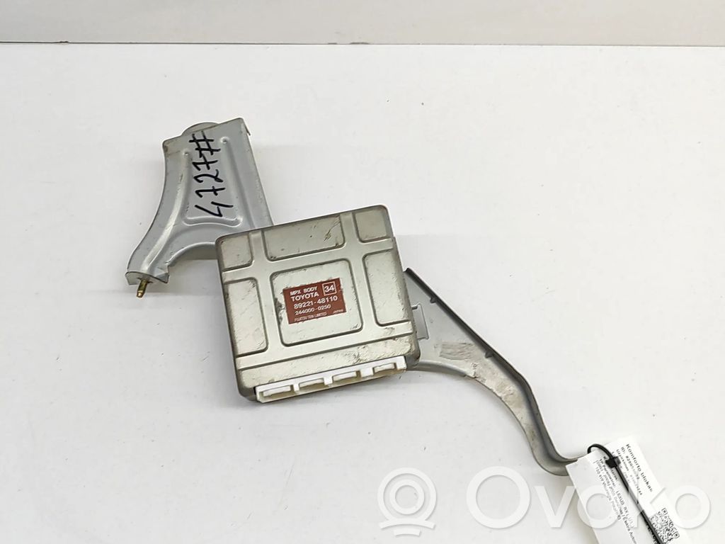 Lexus RX 330 - 350 - 400H Module de contrôle carrosserie centrale 