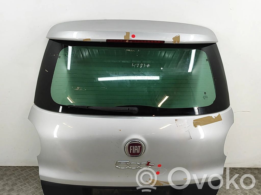 Fiat 500L Tylna klapa bagażnika 