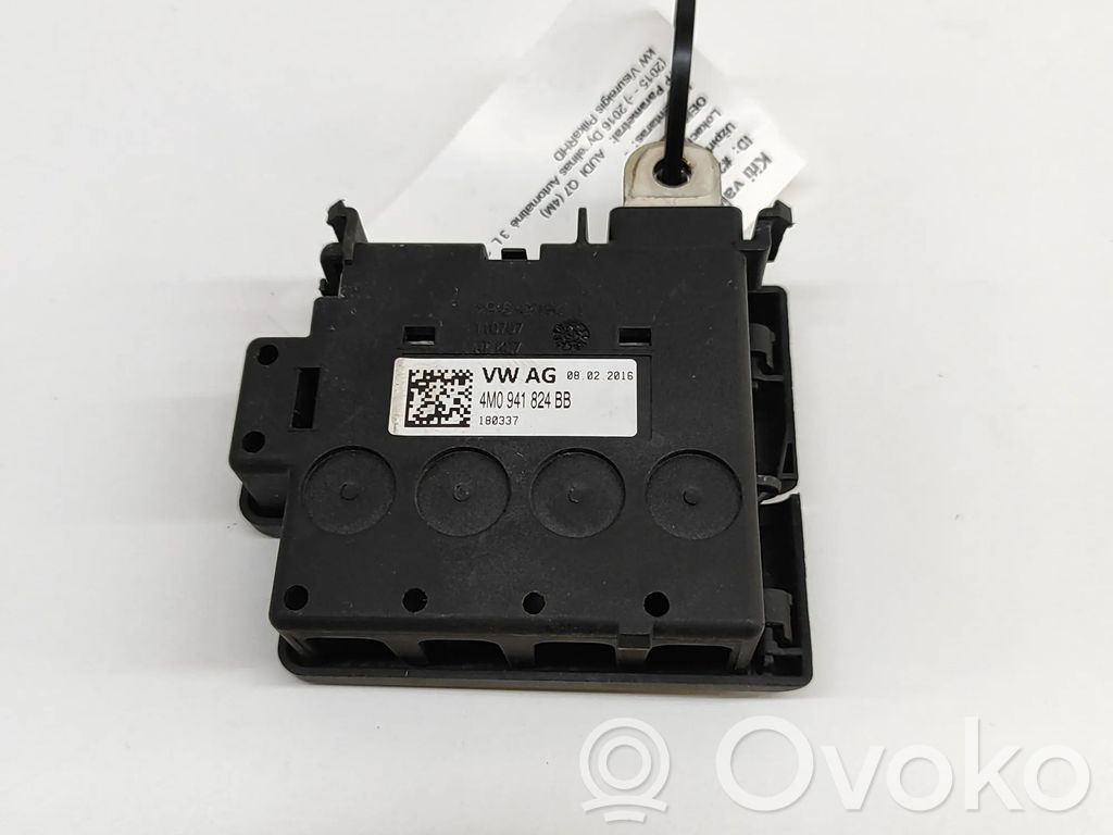 Audi Q7 4M Drošinātāju bloks 