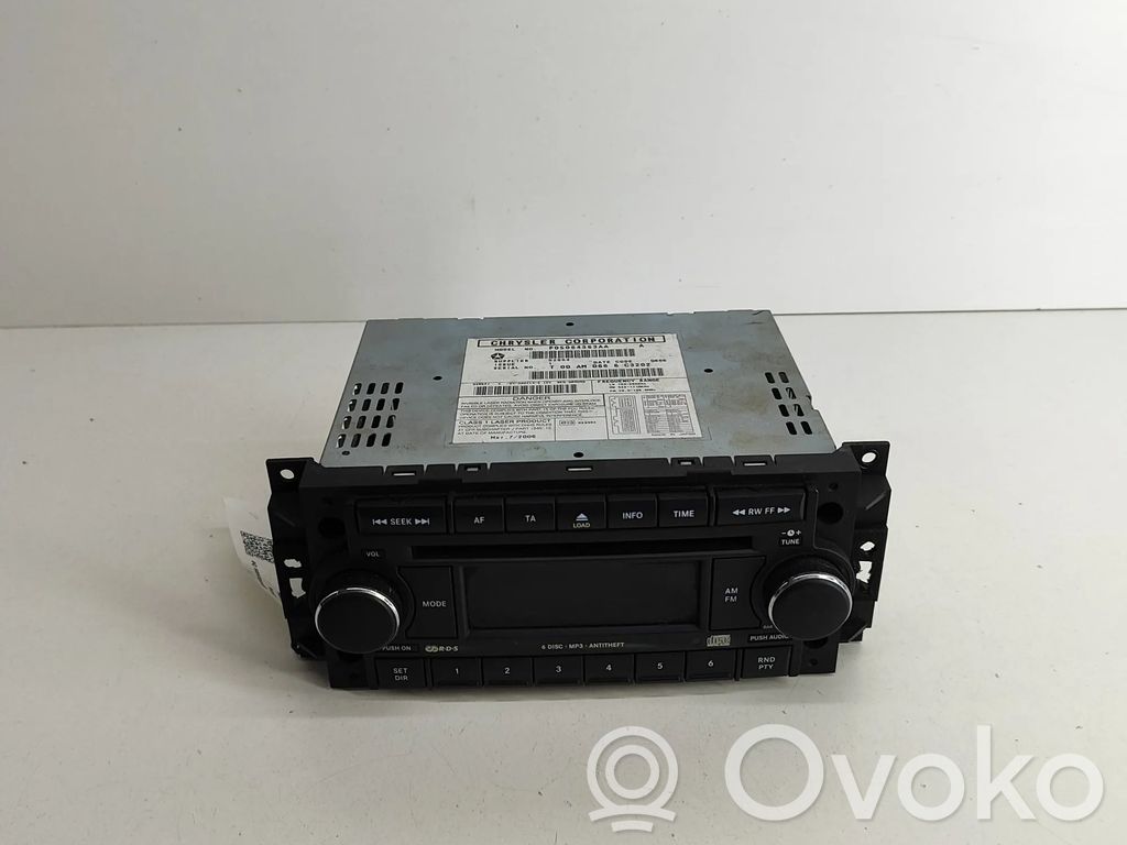 Chrysler 300 - 300C Panel / Radioodtwarzacz CD/DVD/GPS 