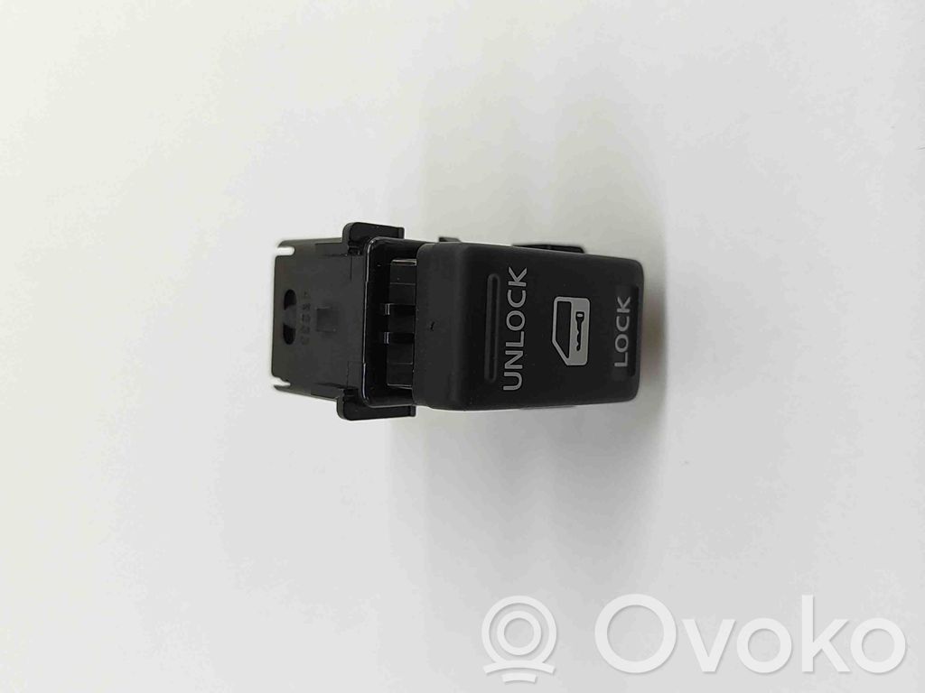 Nissan NP300 Botón interruptor de bloqueo de puertas 