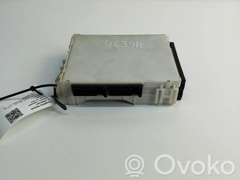 Lexus RX 450H Módulo de fusible 