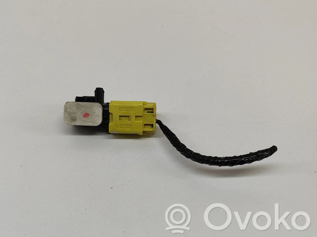 Subaru Outback (BS) Airbagsensor Crashsensor Drucksensor 