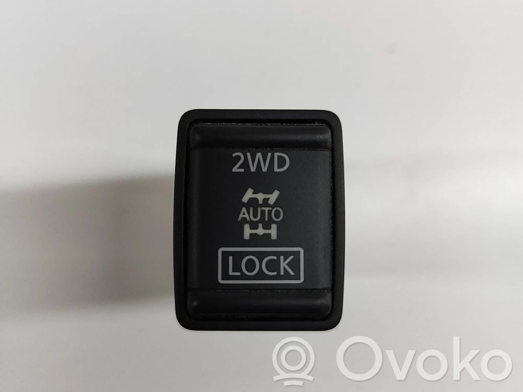 Nissan Qashqai Autres commutateurs / boutons / leviers