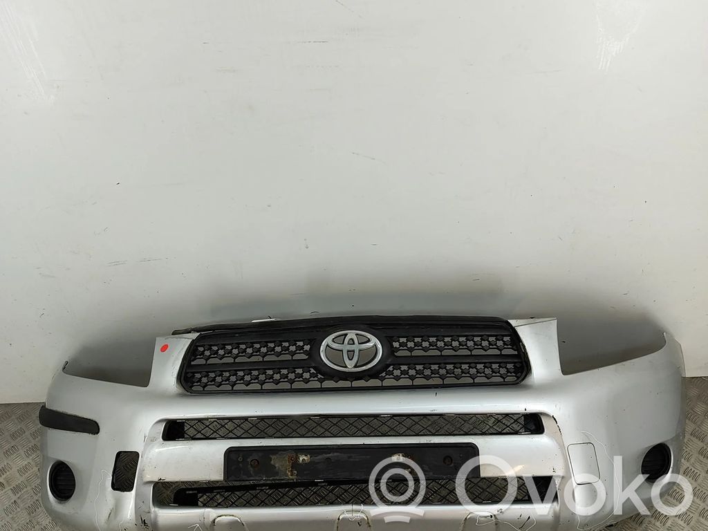 Toyota RAV 4 (XA30) Parachoques delantero