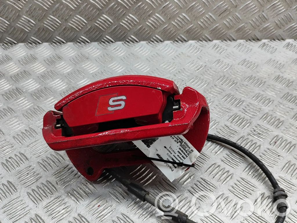 Audi A3 8Y Etujarrusatula 