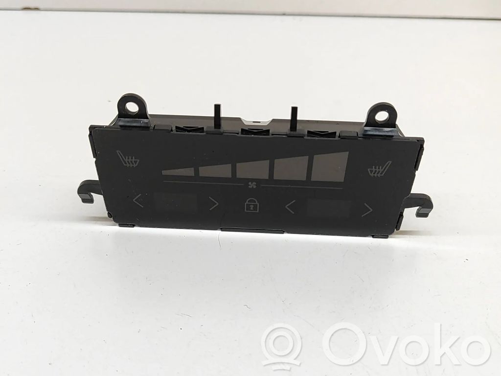 Volvo XC90 Seat heating switch 