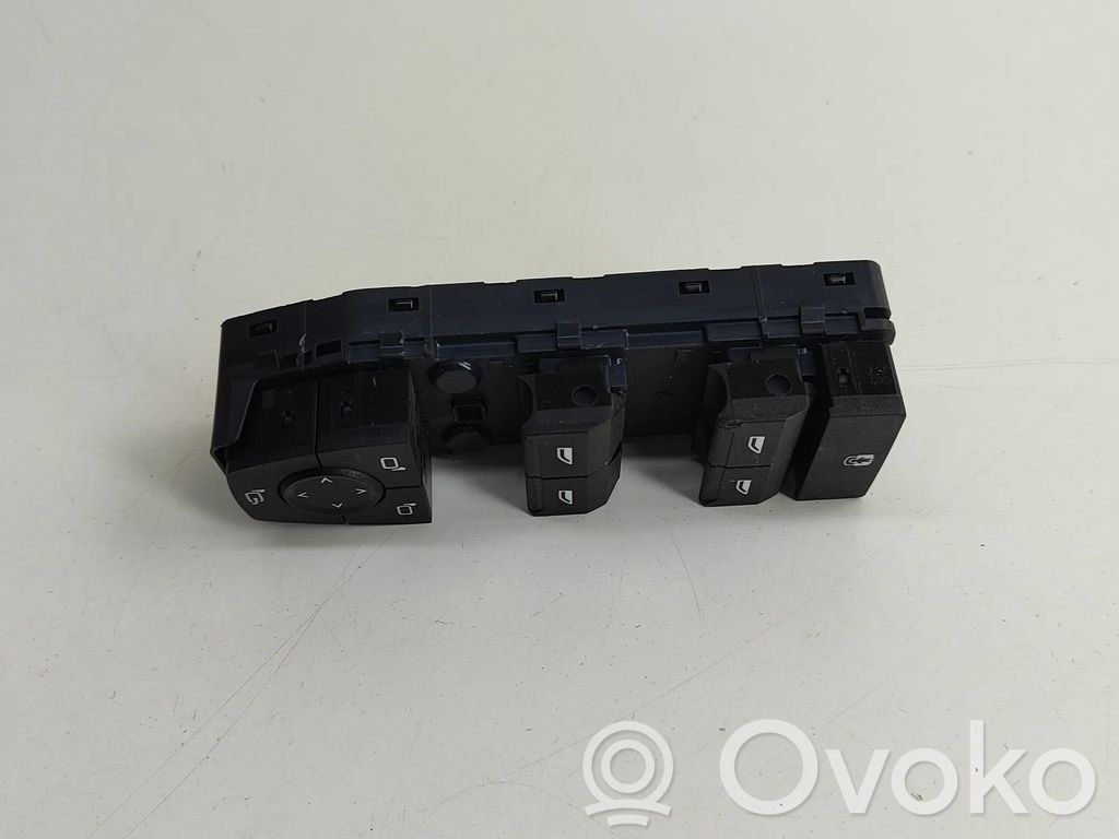 BMW iX Electric window control switch 