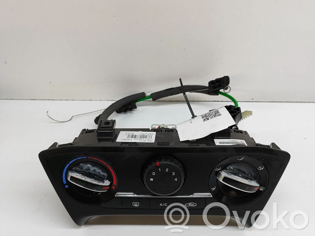 Hyundai i20 (GB IB) Przełącznik / Włącznik nawiewu dmuchawy 