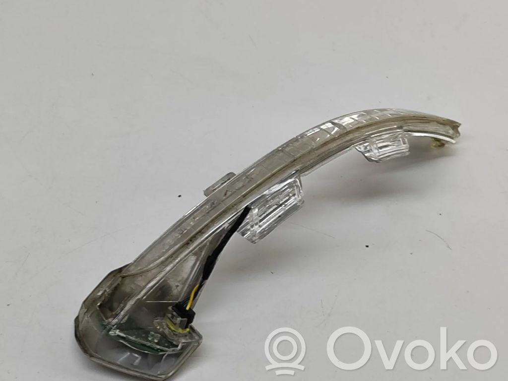 Volkswagen Arteon Shooting Brake Mirror indicator light 