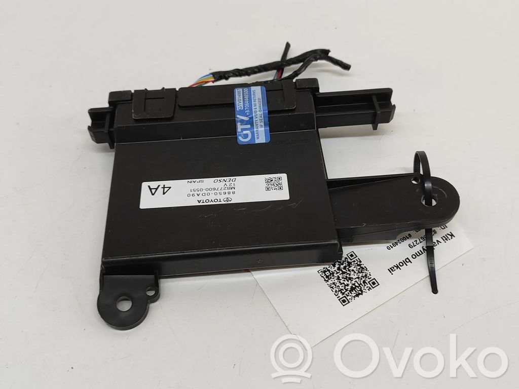 Toyota Yaris Cross Climate control unit 