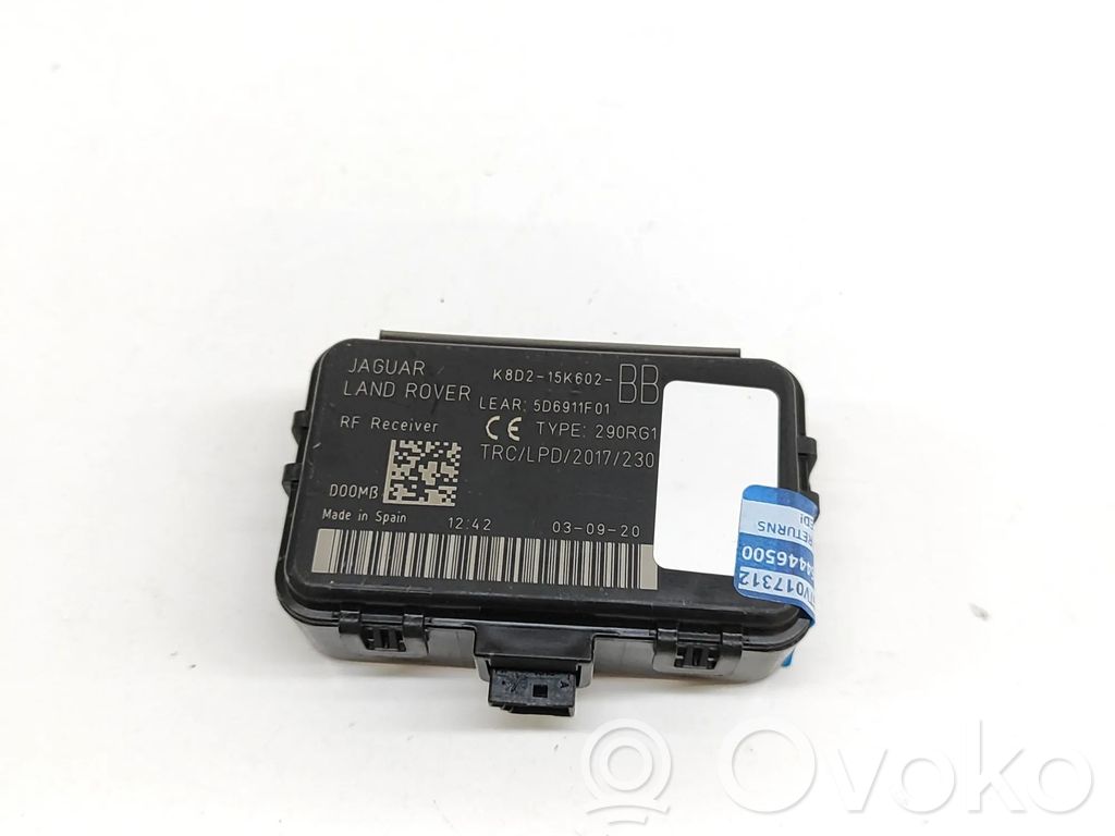 Land Rover Range Rover Sport L494 Aerial antenna amplifier 