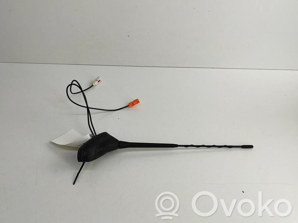 Opel Mokka B GPS-pystyantenni 