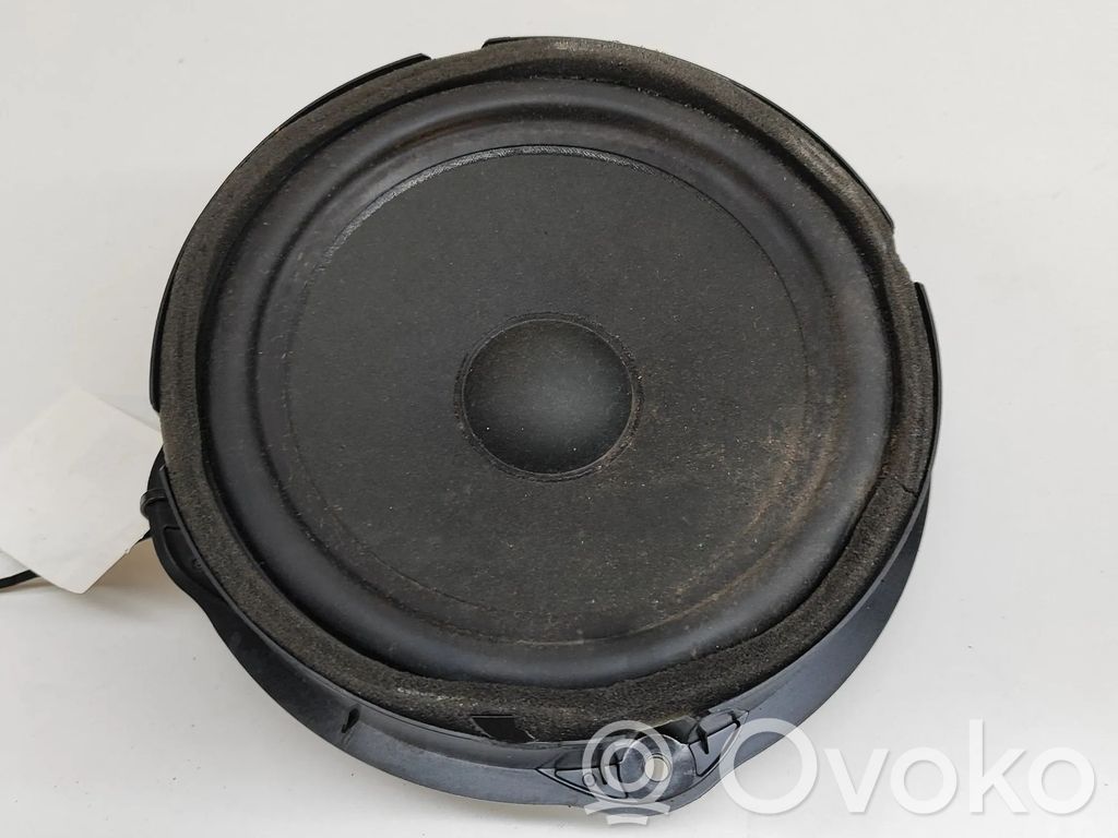 Audi Q3 F3 Haut-parleur de porte avant 