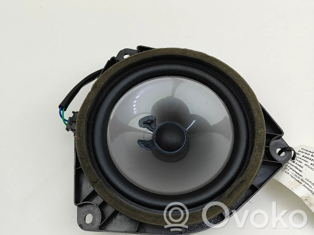 Lexus NX Altavoz de la puerta delantera 