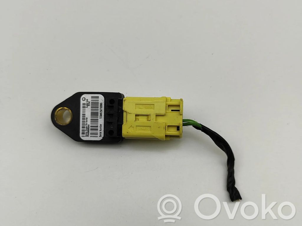 Sensor impacto/accidente para activar Airbag   04896065AA