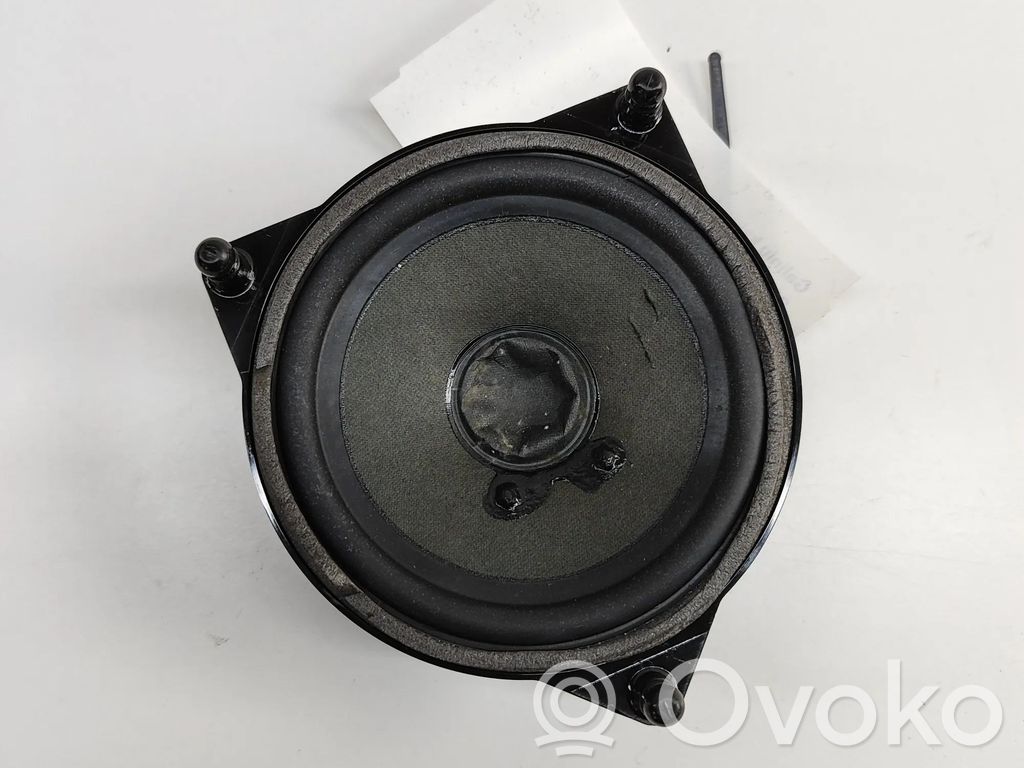 Mercedes-Benz C W205 Altoparlante portiera posteriore
