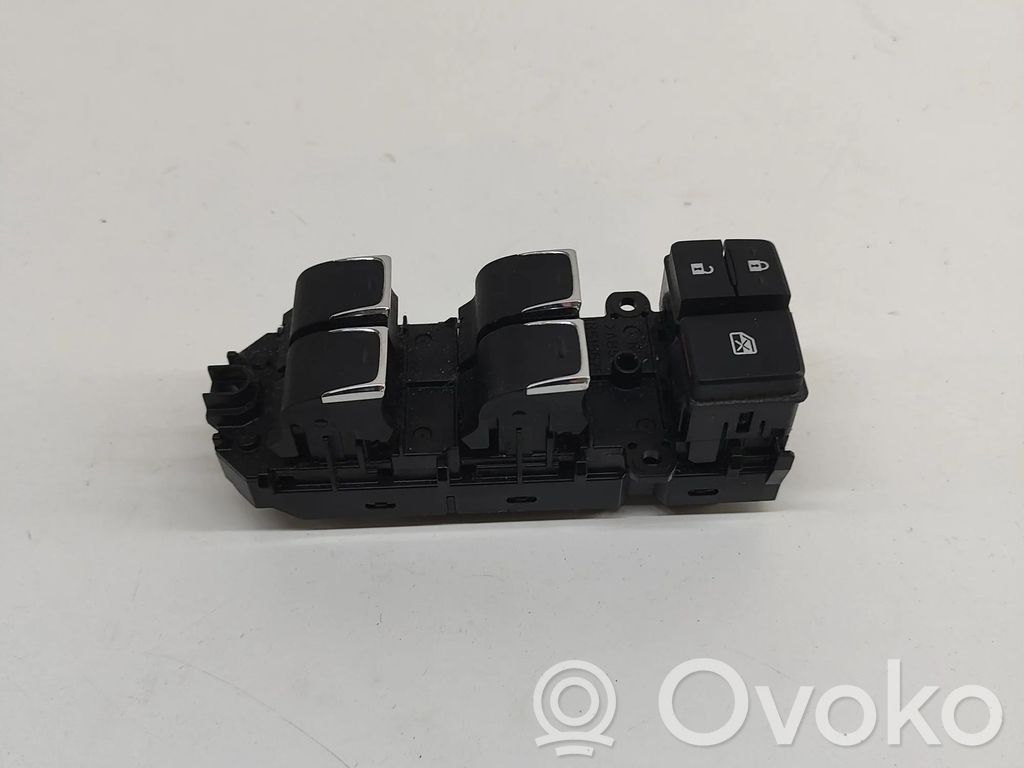 Lexus NX Electric window control switch 
