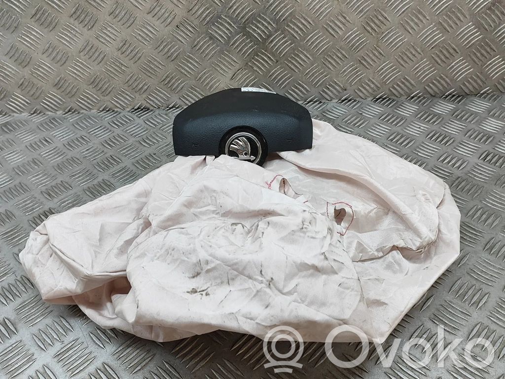 Skoda Superb B8 (3V) Poduszka powietrzna Airbag kierownicy 
