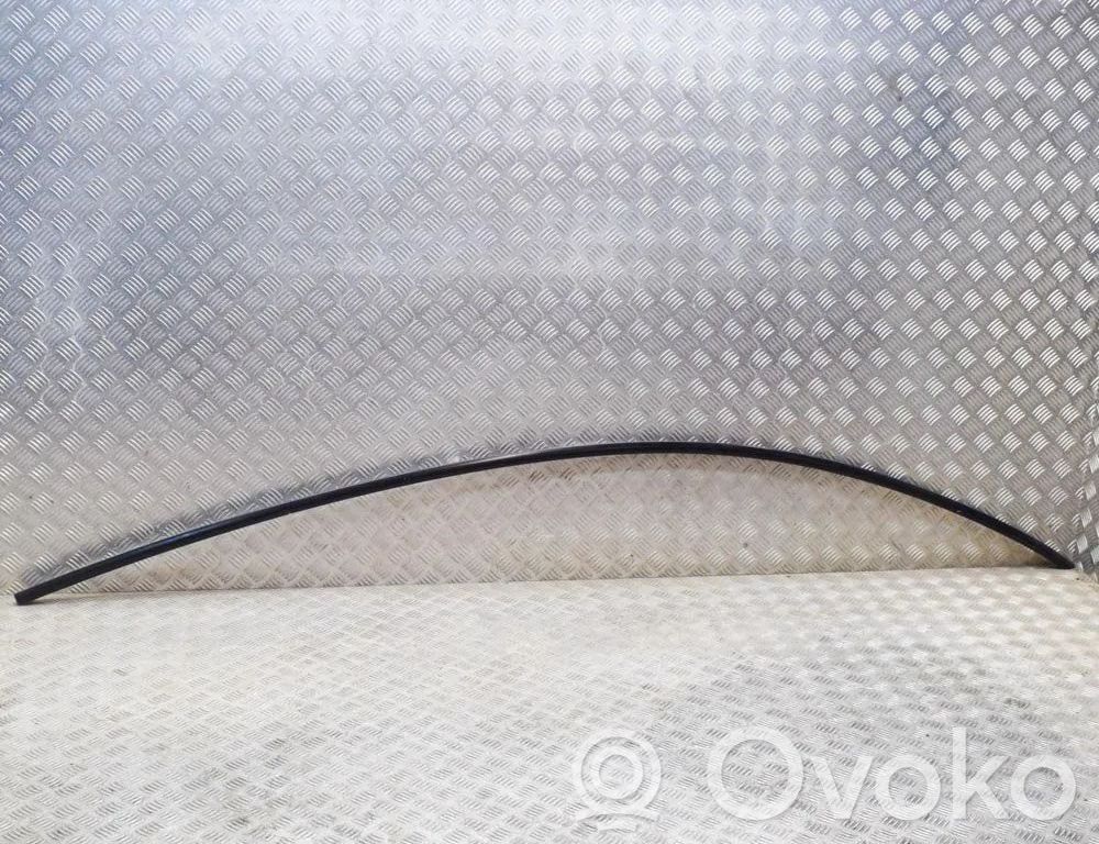 Tesla Model Y Cubierta moldura embellecedora de la barra del techo 