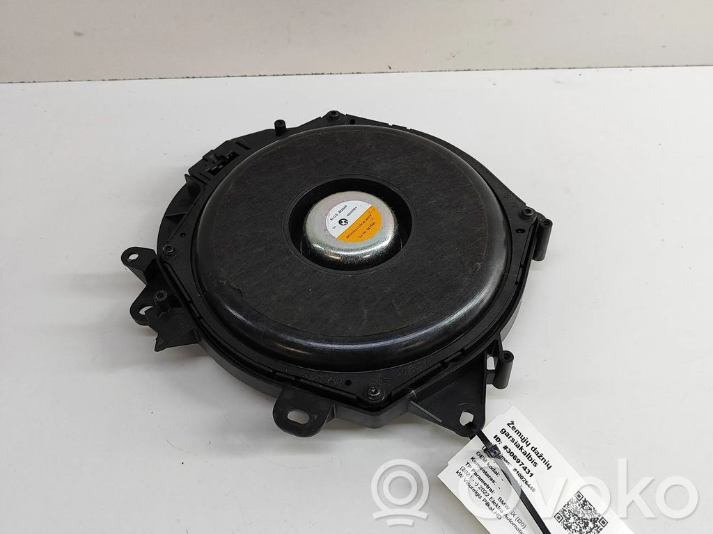 BMW iX Subwoofer 