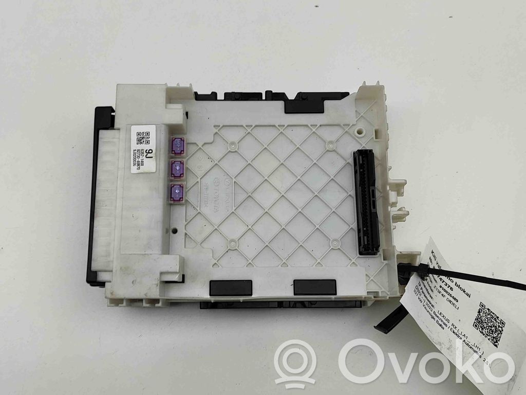 Lexus RX V Módulo de fusible 