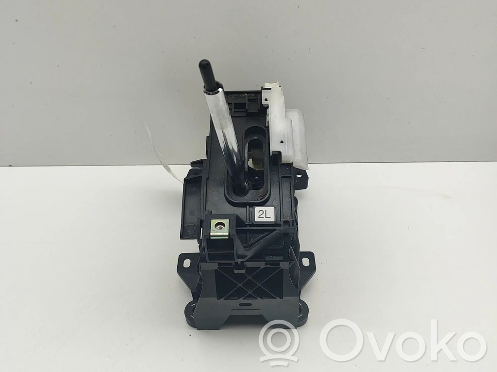 Toyota RAV 4 (XA50) Selector caja de cambios