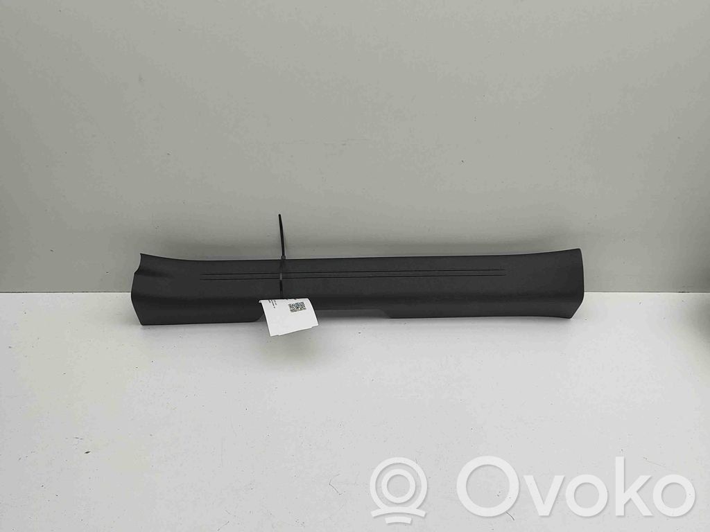Toyota bZ4X Listwa progowa przednia 