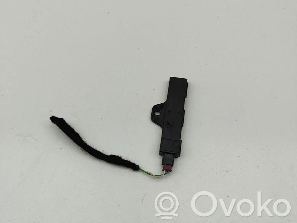 BMW 2 F44 Antena de sistema sin llave
