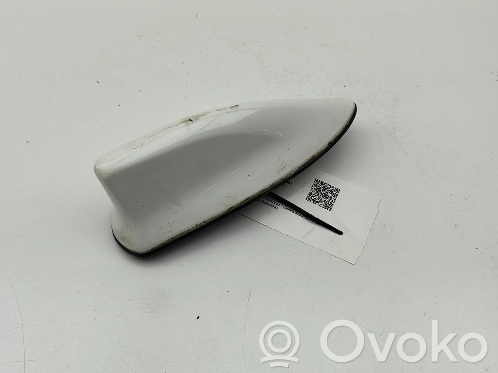 Toyota C-HR II GPS-pystyantenni 