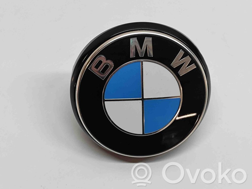 BMW 2 F44 Emblemat / Znaczek 