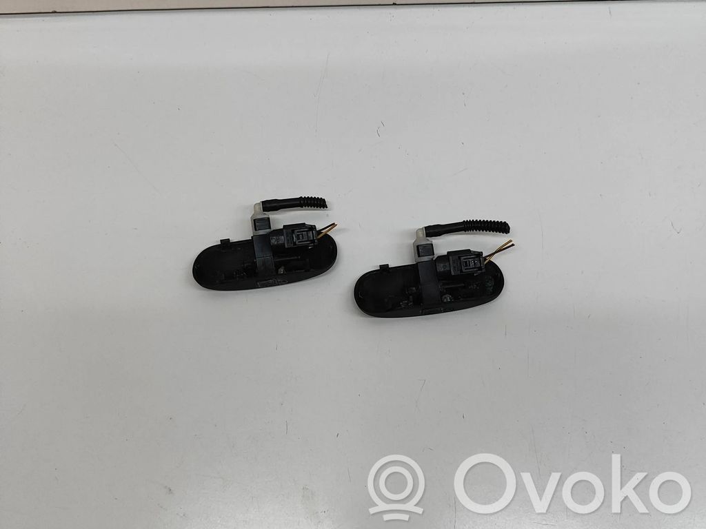 Buse de lave-glace   8W6955988A