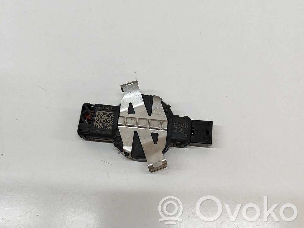 BMW X2 U10 Regensensor 