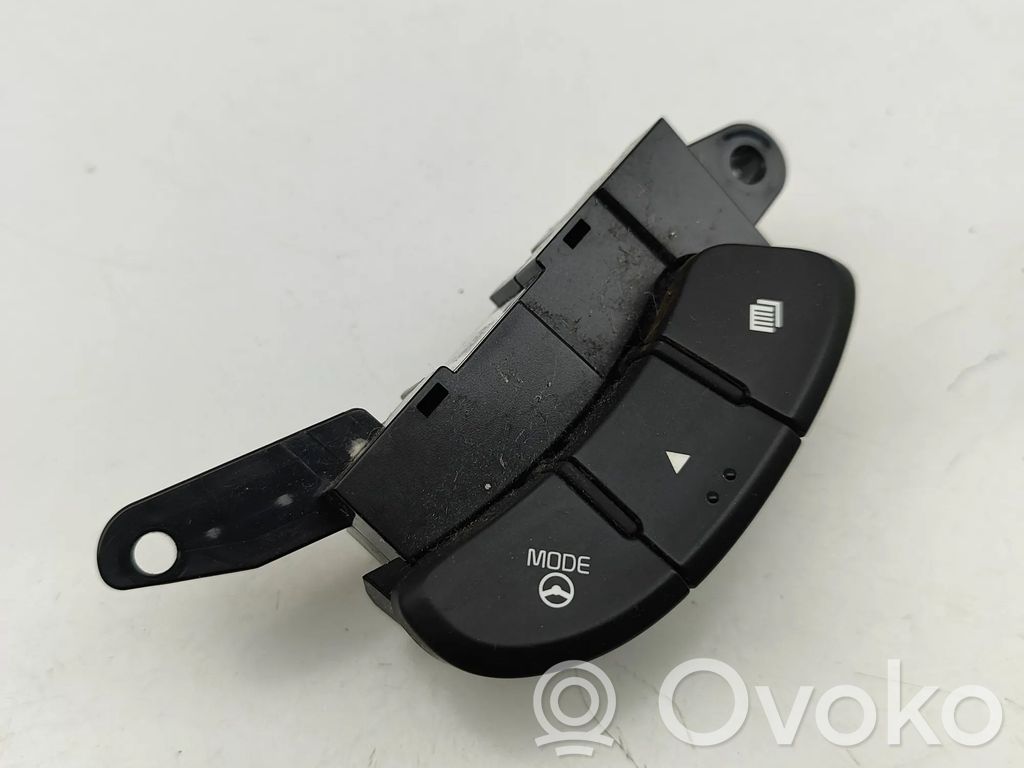 KIA Soul Butoane/comutatoare pe volan 